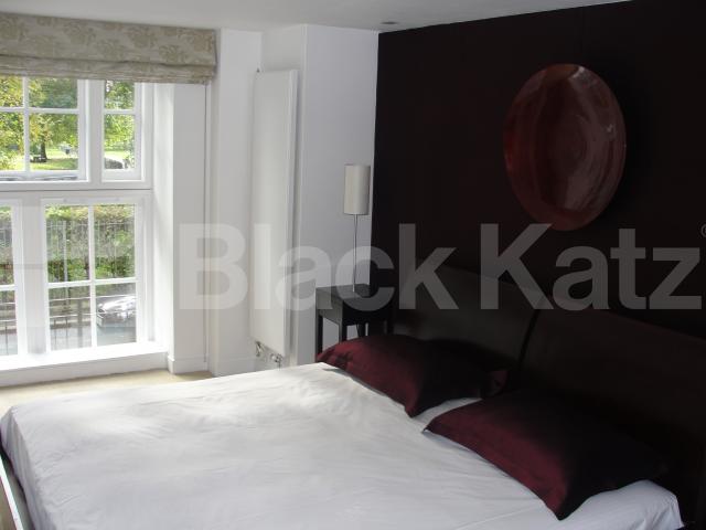 			LET, 1 Bedroom, 1 bath, 1 reception Apartment			 The Academy, Lawn Lane, Vauxhall